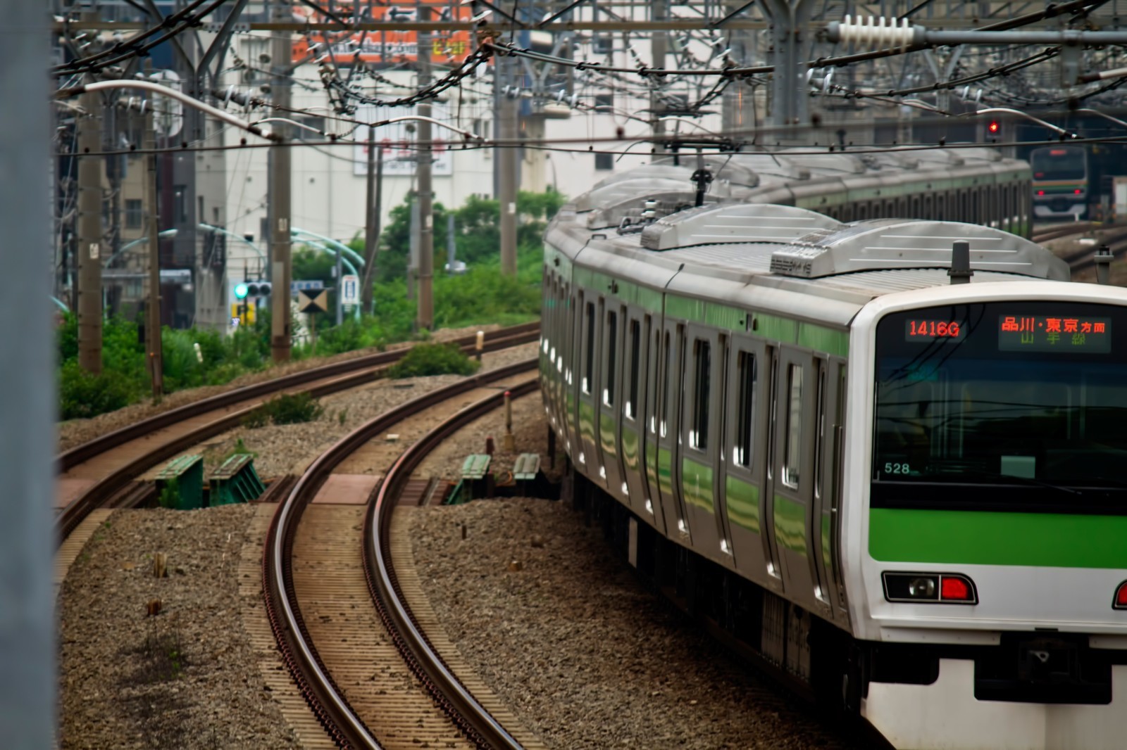 武蔵浦和駅で不審物からの京葉線発煙で大幅遅延 ディズニーに行けないやんけとdオタが炎上 ディズニーラブハック